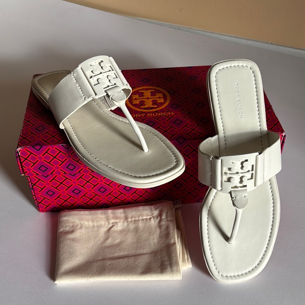 Tory Burch White Leather Logo Thong Sandals - Women's - Picture 2 of 9